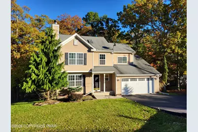  1125 Dorset Drive, Bushkill, PA 18324 - Photo 1