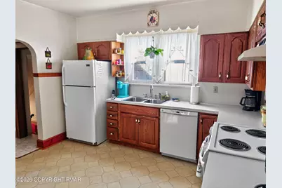  62 Dante Street, Roseto, PA 18013 - Photo 8