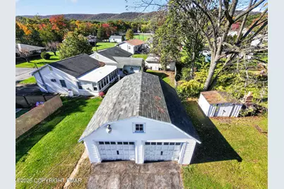  62 Dante Street, Roseto, PA 18013 - Photo 32