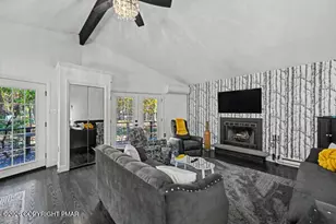 16 Bear Ln, Jim Thorpe, PA 18229 - Photo 4