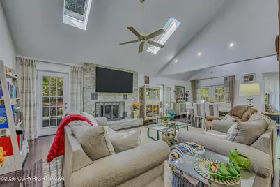  4 Jonathans Way, Henryville, PA 18332 - Photo 6