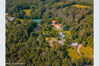  303 Possinger Drive, Stroudsburg, PA 18360 - Photo 8