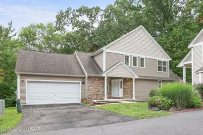  225 Aspen Cmn, East Stroudsburg, PA 18302 - Photo 1
