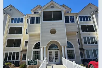  5 Village Circle #1104, Stroudsburg, PA 18360 - Photo 1