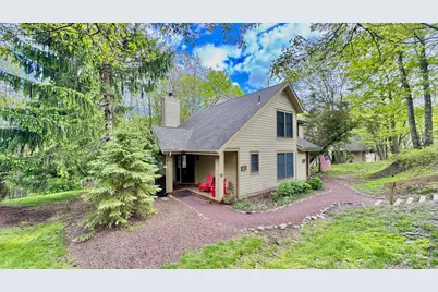  422 Oak Court, Tannersville, PA 18372 - Photo 1