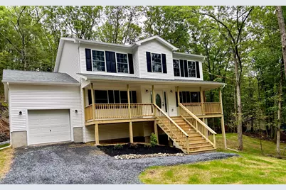 228 Kahkout Mountain Cir Mountain, East Stroudsburg, PA 18302 - Photo 1