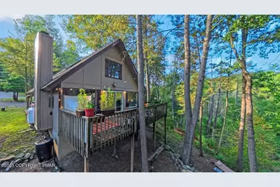  106 Circle Court, East Stroudsburg, PA 18302 - Photo 1