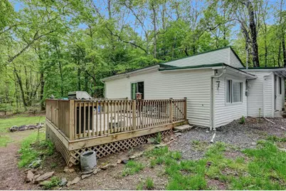  1702 Donalds Road, Effort, PA 18330 - Photo 1