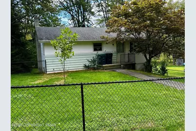  93 Center Avenue, Mount Pocono, PA 18344 - Photo 1