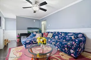 121 St Moritz Ct, Henryville, PA 18332 - Photo 6