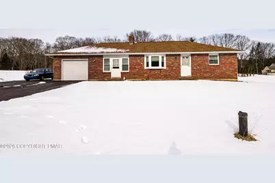  4010 Manor Drive, Stroudsburg, PA 18360 - Photo 1