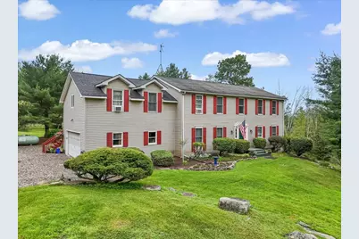  406 Florence Drive, Canadensis, PA 18325 - Photo 1