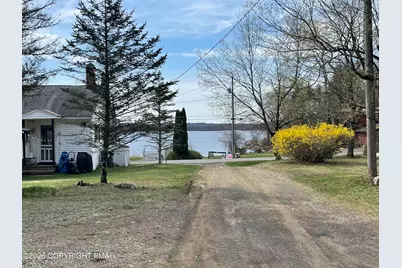  9 Beech Street, Gouldsboro, PA 18424 - Photo 1