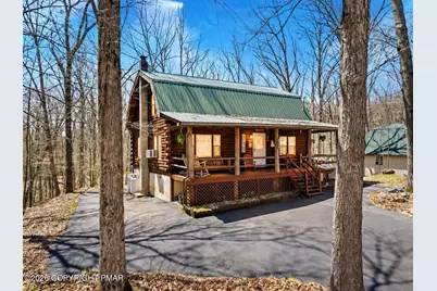  114 Bourne Court, Bushkill, PA 18324 - Photo 1