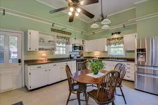 501 Buncombe St, Edgefield, SC 29824 - Photo 24