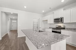 746 Lytham Dr, Aiken, SC 29801 - Photo 4