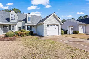 327 Southbank Dr, Aiken, SC 29803 - Photo 2