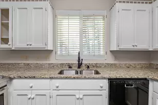 856 Point Comfort Rd, Martinez, GA 30907 - Photo 16