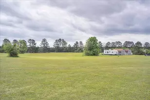 270 Autumn Rd, Hephzibah, GA 30815 - Photo 18