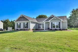 122 Willow Oak Cir, Thomson, GA 30824 - Photo 2