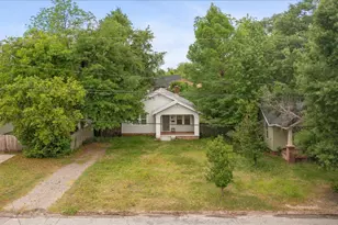 1823 Starnes St, Augusta, GA 30904 - Photo 4