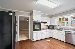 2901 Sussex Rd, Augusta, GA 30904 - Photo 2