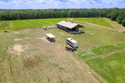 566 Earl Dixon Road, Girard, GA 30426 - Photo 10