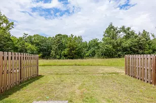 325 Bordeaux Dr, Thomson, GA 30824 - Photo 32