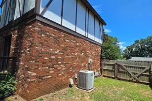 2512 Castlewood Dr, Augusta, GA 30904 - Photo 4