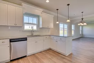 1056 Burlington Dr, Augusta, GA 30909 - Photo 10