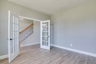 1056 Burlington Dr, Augusta, GA 30909 - Photo 12