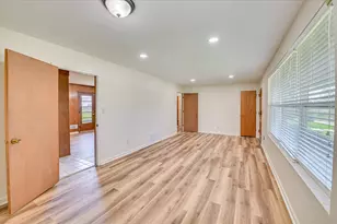 242 Maywood Dr, Martinez, GA 30907 - Photo 8