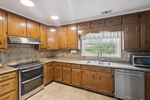 2195 Montgomery St, Kite, GA 31049 - Photo 12