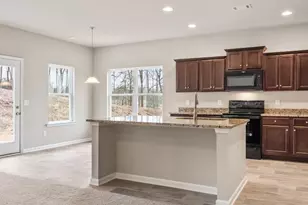 302 Atlanta Pl, McCormick, SC 29835 - Photo 2