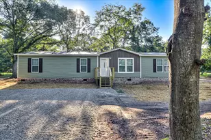 2369a Plantation Rd, Hephzibah, GA 30815 - Photo 2