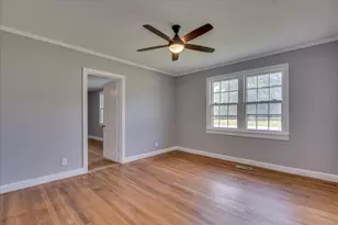 818 Walnut St, Louisville, GA 30434 - Photo 26