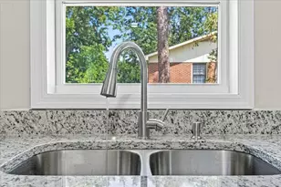 207 Caribe Dr, Martinez, GA 30907 - Photo 12