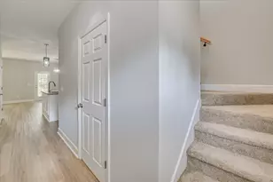 2813 Ridgecrest Dr, Hephzibah, GA 30815 - Photo 8