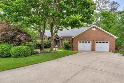 907 Patriots Point Point, McCormick, SC 29835 - Photo 6