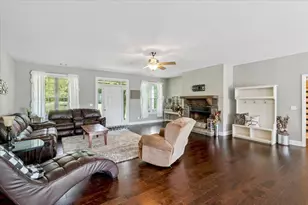 1609 Rock House Rd, Greenwood, SC 29646 - Photo 10