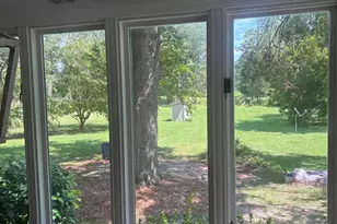 1056 Country Club Cir, Wrens, GA 30833 - Photo 8