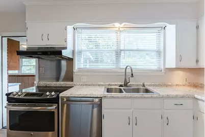 2875 Lake Forest Drive, Augusta, GA 30909 - Photo 12