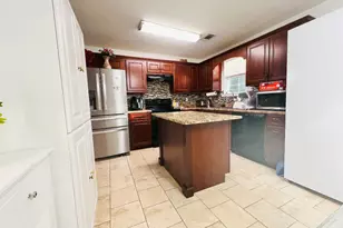 230 Palmetto Dr, Martinez, GA 30907 - Photo 10