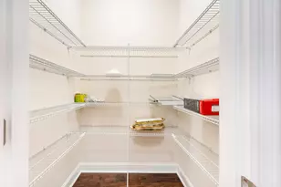 105 Grimsby Rd, Savannah, GA 34107 - Photo 8