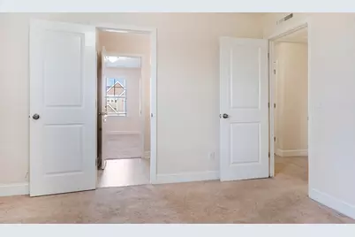 105 Grimsby Road, Savannah, GA 34107 - Photo 46