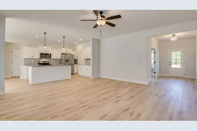 146 Willow Oak Circle, Thomson, GA 30824 - Photo 12