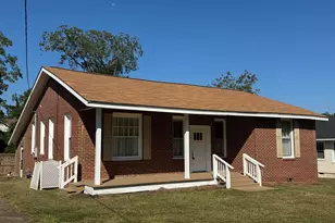 215 Church St, Edgefield, SC 29824 - Photo 1