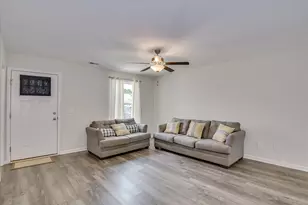 2086 Catlet Ct, Aiken, SC 29803 - Photo 4