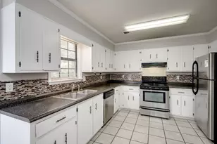 3821 Crest Dr, Hephzibah, GA 30815 - Photo 14