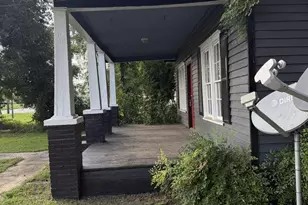 311 E Broad St, Louisville, GA 30434 - Photo 2